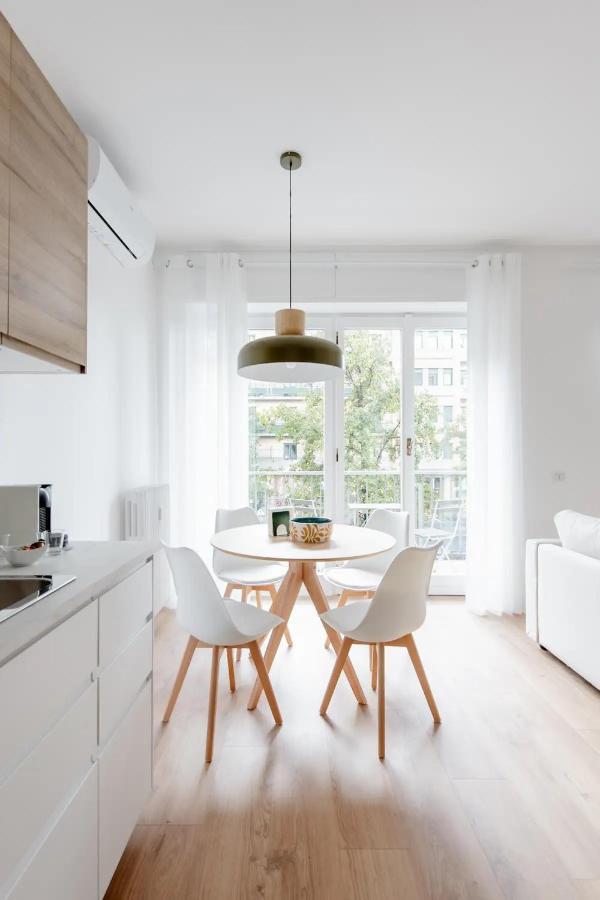 Luxury 2 Bedroom Apartament, Close To San Siro, Fiera And 10 Min Metro To Duomo Milánó Kültér fotó